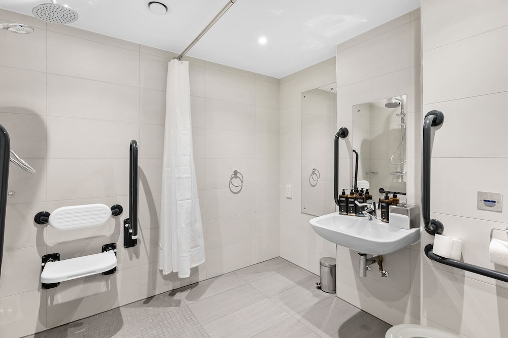 Habitación doble clásica accesible del hotel Mercure Paignton. Foto 7