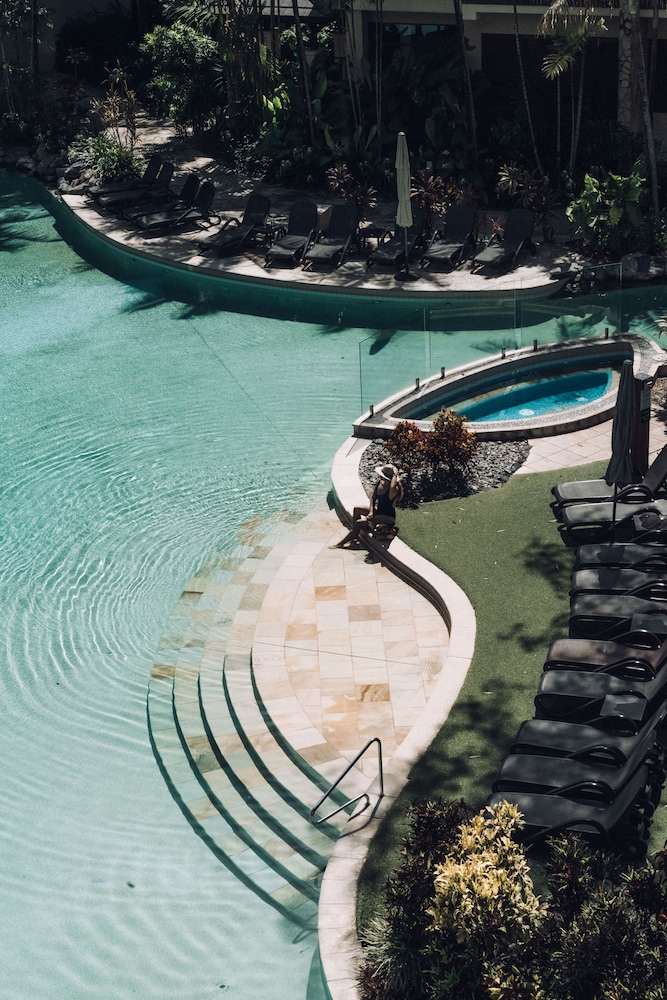 Estudio, 1 cama doble del hotel Pullman Palm Cove Sea Temple Resort and Spa. Foto 5