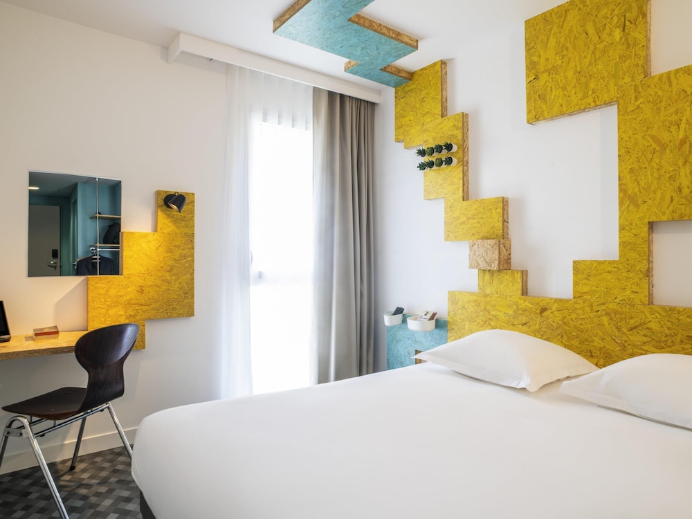 Habitación Pure con cama doble del hotel Greet Rennes Pace