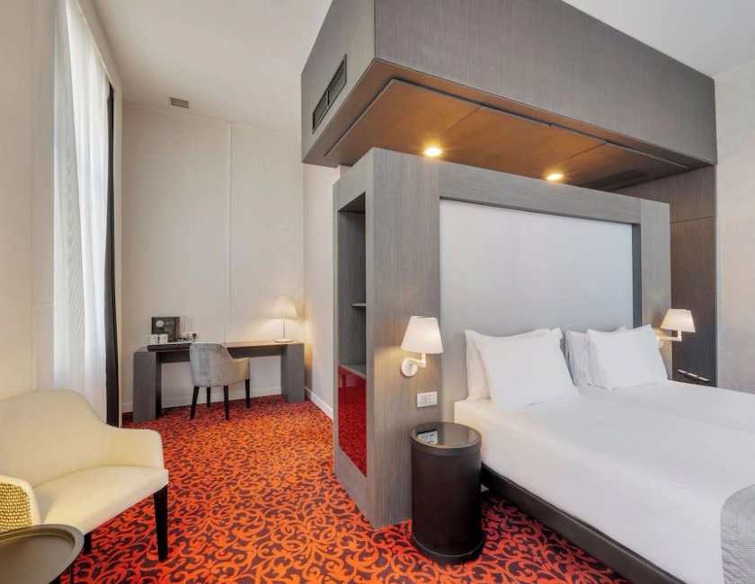 Suite Junior del hotel Eurostars Palazzo Zichy. Foto 1