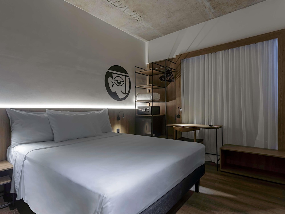 Habitacion Standard con 1 cama doble del hotel Ibis Styles Maceió Pajuçara. Foto 1
