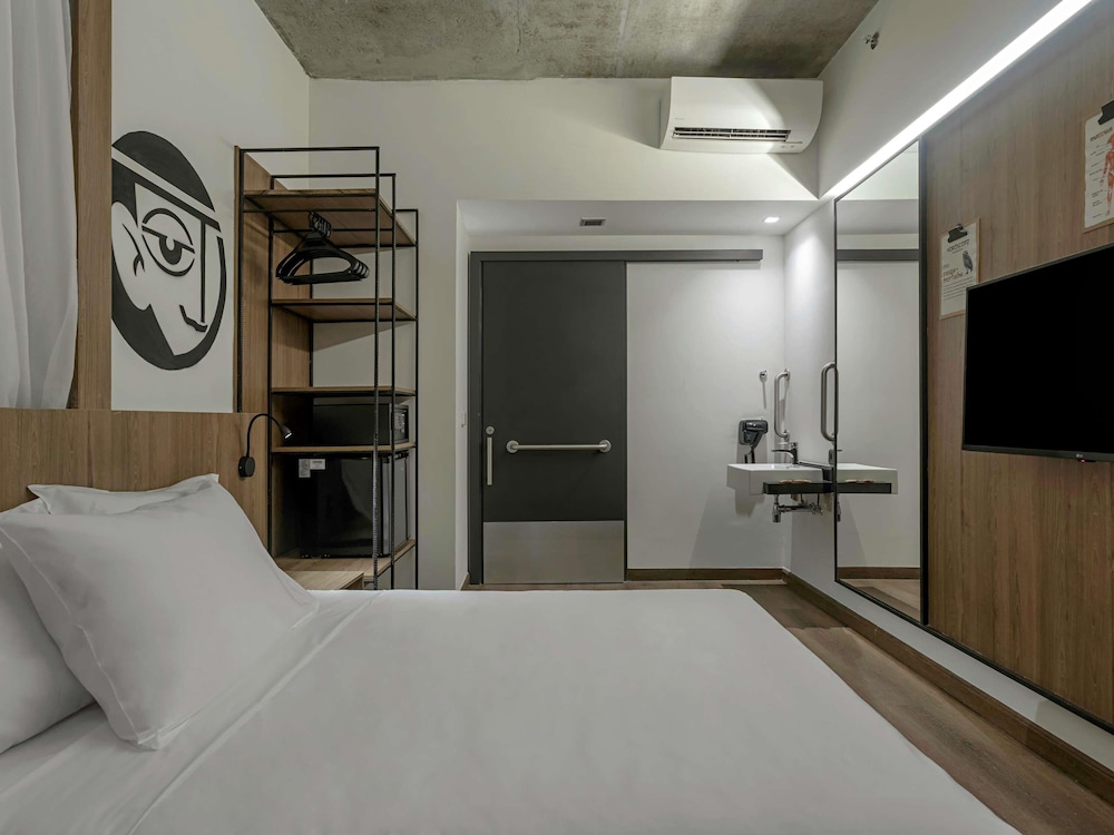 Habitación accesible con 1 cama doble del hotel Ibis Styles Maceió Pajuçara. Foto 5