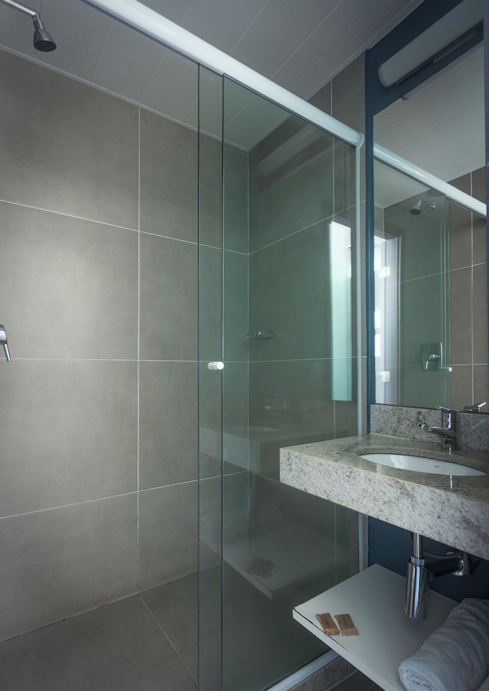 Habitacion Standard con 1 cama doble del hotel Ibis Budget Maceió Pajuçara. Foto 8