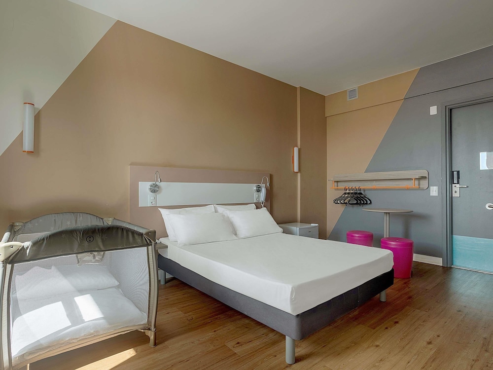 Habitacion Standard discapacitados con 1 cama doble del hotel Ibis Budget Maceió Pajuçara. Foto 5