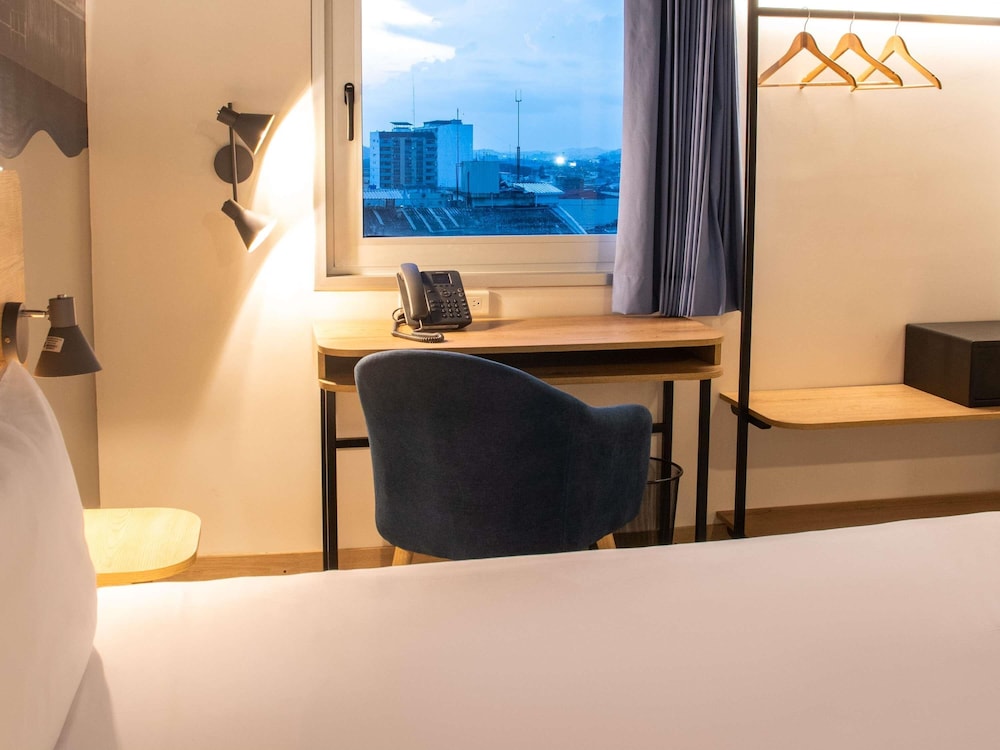 Habitación estándar, 1 cama doble del hotel Ibis Styles El Malecon Guayaquil. Foto 8