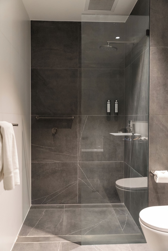 Habitación King Estándar del hotel Mantra Tonsley Adelaide. Foto 7