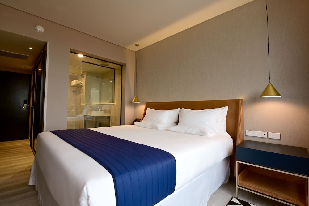 Habitación Superior del hotel Novotel Santa Cruz De La Sierra. Foto 1