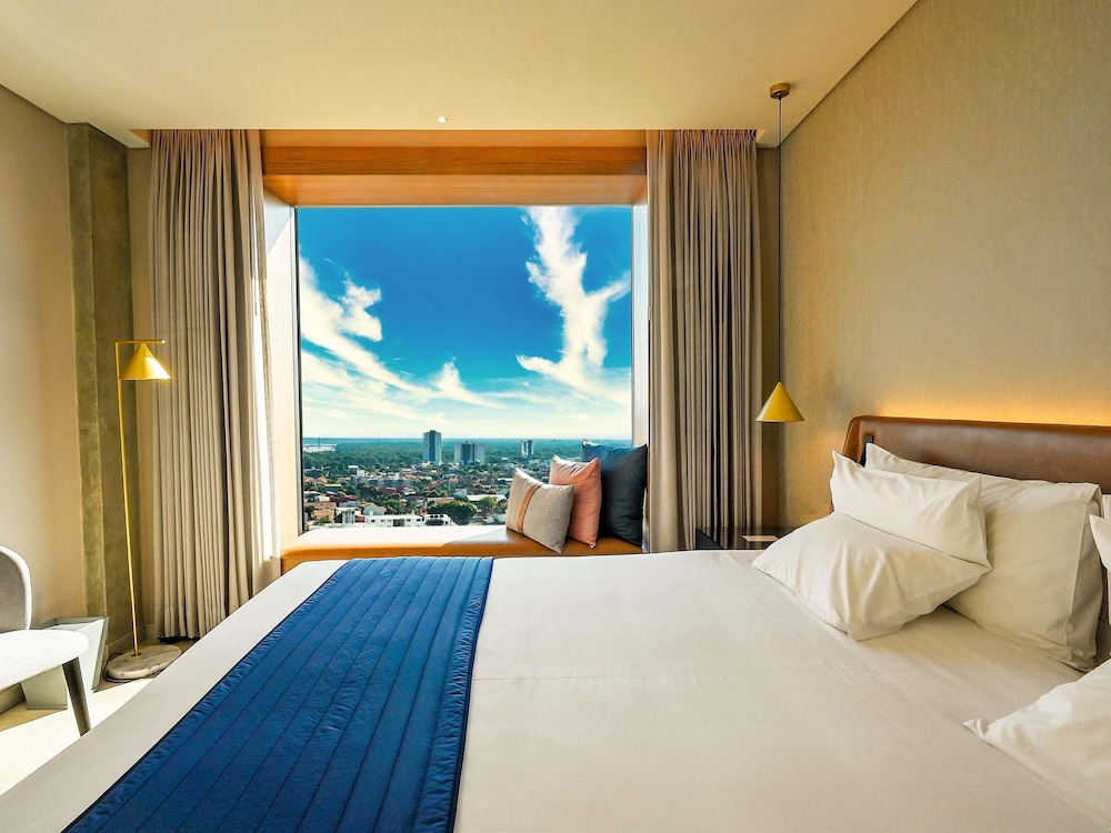 Habitación Ejecutiva del hotel Novotel Santa Cruz De La Sierra. Foto 3