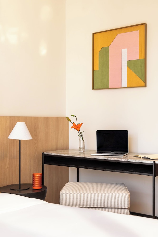 Entrada general para Queen del hotel Hyde Mexico City. Foto 2