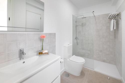 Habitación Doble con balcón del hotel Boutique Maga. Foto 3