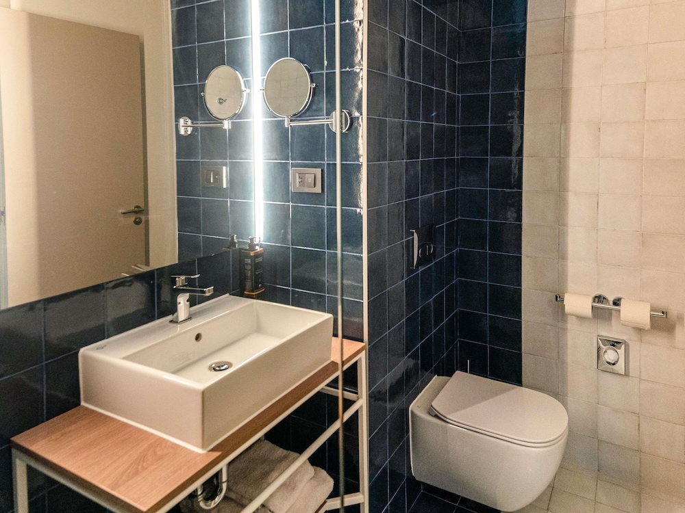 Habitación clásica con 2 camas individuales del hotel Mercure Sibiu Arsenal. Foto 4