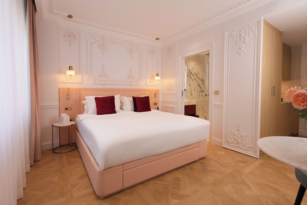 Estudio superior, 1 cama de matrimonio, no fumadores del hotel Mode Paris Aparthotel