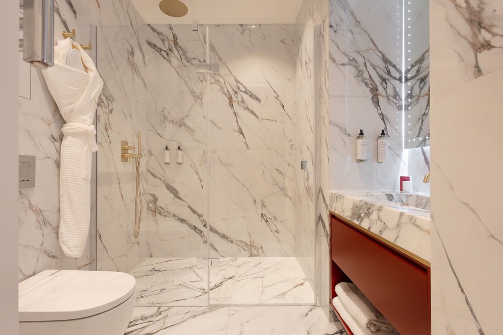 Apartamento superior, 1 cama de matrimonio con sofá cama, no fumadores del hotel Mode Paris Aparthotel. Foto 4