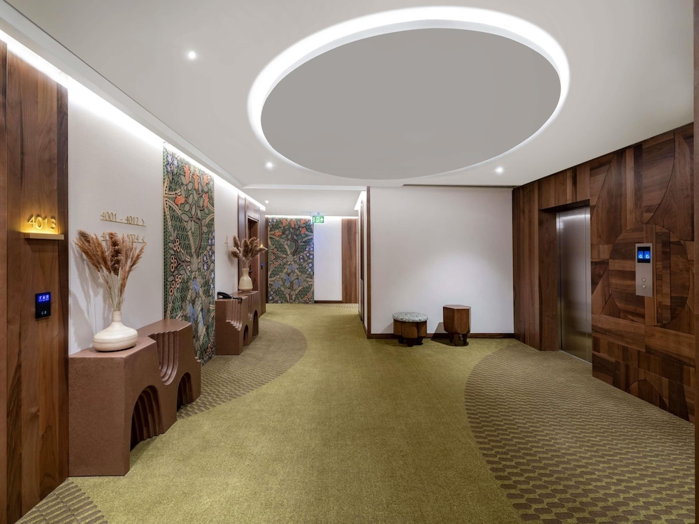Swiss, Habitación Business con 2 camas individuales, 2 camas individuales del hotel Swissôtel Tbilisi. Foto 3