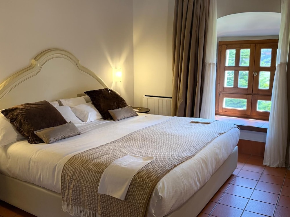 Habitación clásica doble del hotel San Antonio El Real