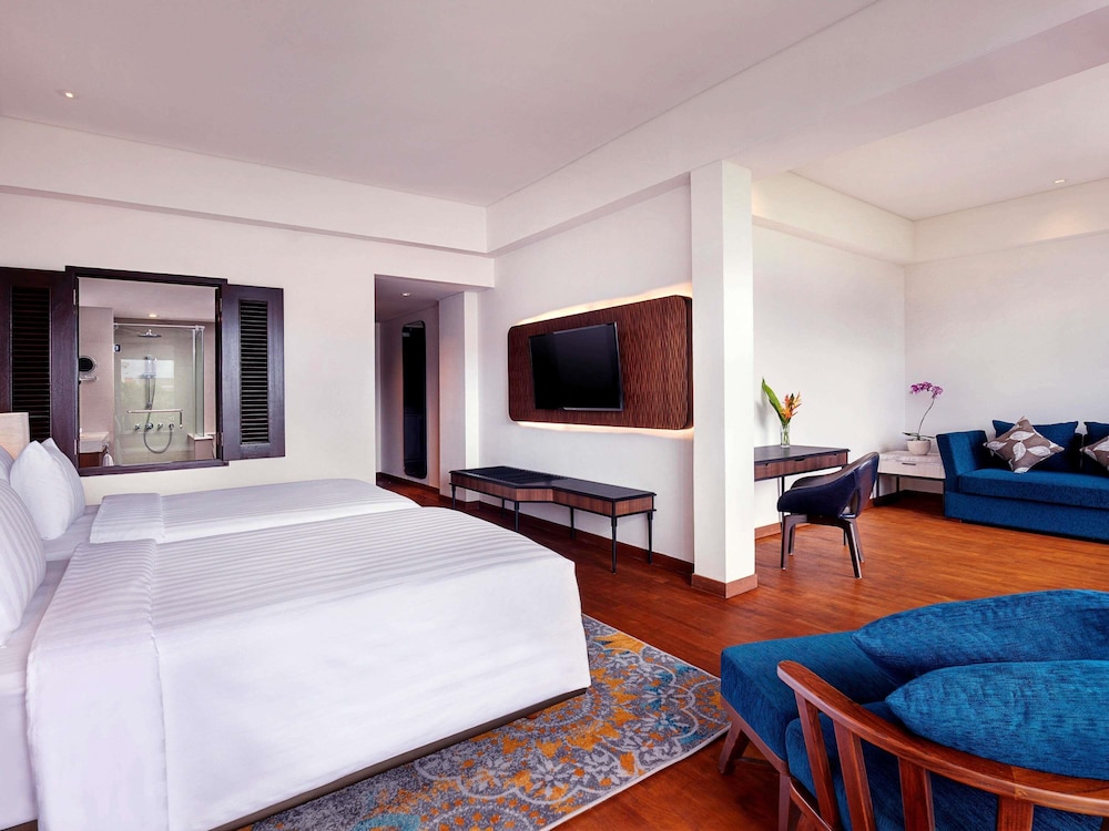 Suite Junior con Dos Camas Individuales del hotel Grand Mercure Bali Seminyak