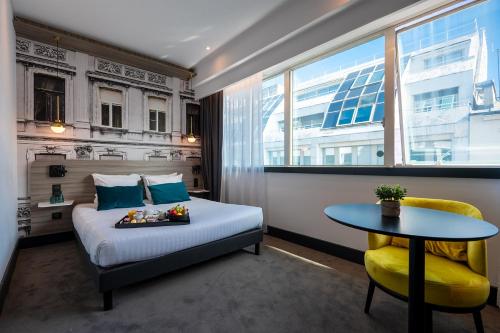 Habitación Doble del hotel NEMEA Appart Paris Levallois. Foto 15
