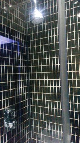 Habitación Individual con baño compartido del hotel Crystal Lodge. Foto 7