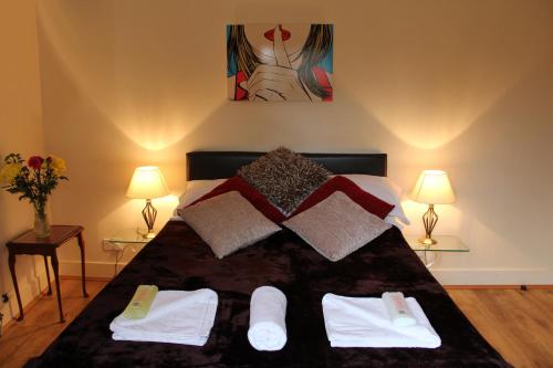 Habitación Familiar con baño compartido del hotel Crystal Lodge. Foto 8