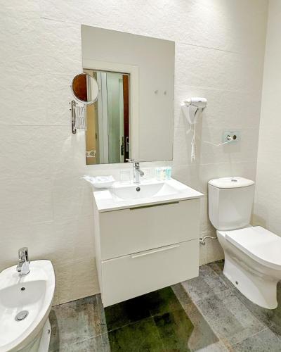 Habitación Doble del hotel El Coso. Foto 10