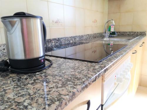 Apartamento de 1 dormitorio - Planta baja del hotel Las Palmeras. Foto 8