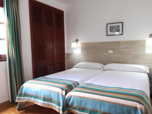 Apartamento de 1 dormitorio - Planta baja del hotel Las Palmeras. Foto 11