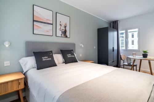 Apartamento Estudio con terraza en la azotea del hotel limehome Sevilla Ronda de Capuchinos. Foto 14