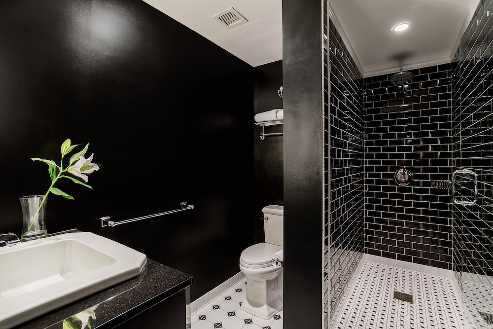 Standard Queen Room del hotel 45 Times Square. Foto 3