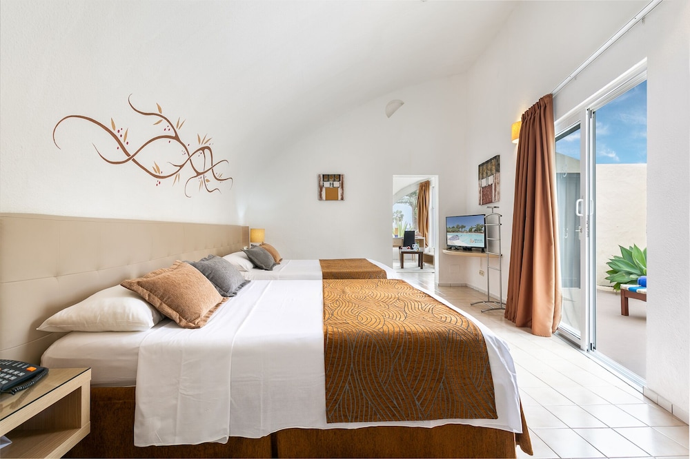 Suite sénior del hotel LIVVO Risco del Gato Suites. Foto 1