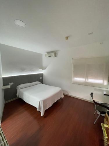 Habitación Individual del hotel Condedu Badajoz. Foto 1
