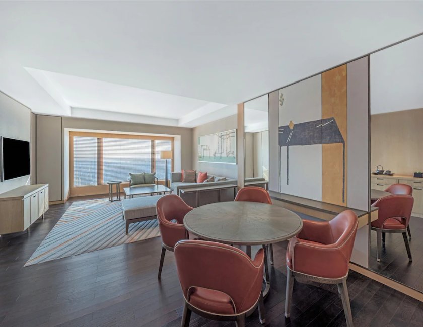 Suite, 1 cama de matrimonio grande del hotel Park Hyatt Beijing. Foto 2