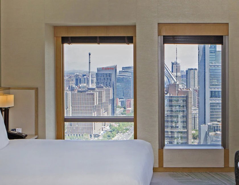 Habitación Deluxe, 1 cama de matrimonio grande, vistas a la ciudad del hotel Park Hyatt Beijing. Foto 4