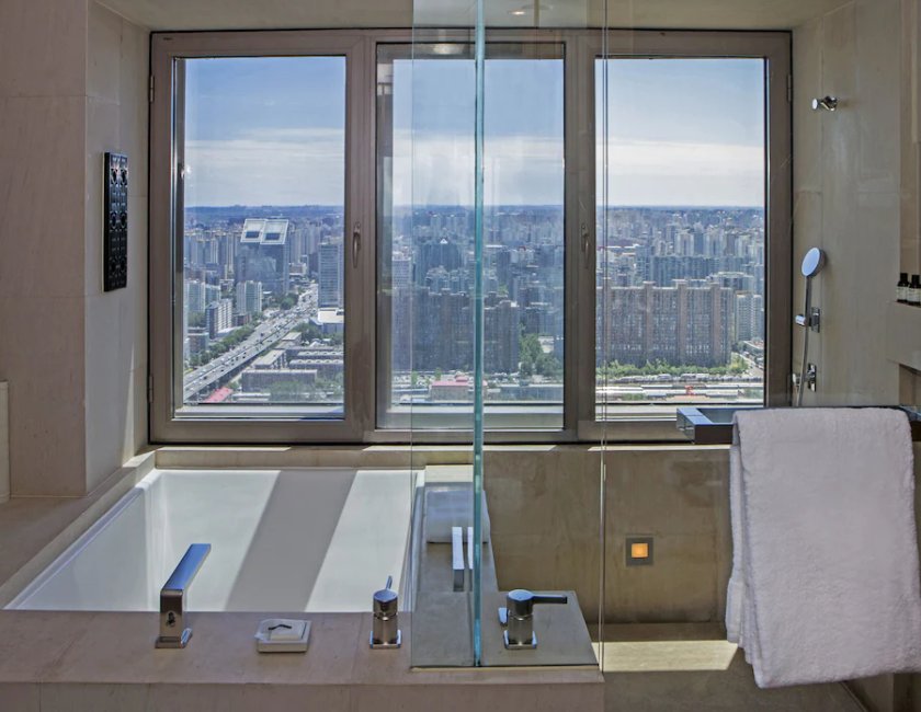 Habitación Deluxe, 1 cama de matrimonio grande, vistas a la ciudad del hotel Park Hyatt Beijing. Foto 6