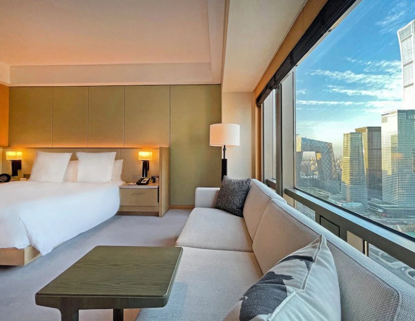 2 Camas individuales con vistas a la Torre Citic del hotel Park Hyatt Beijing. Foto 5