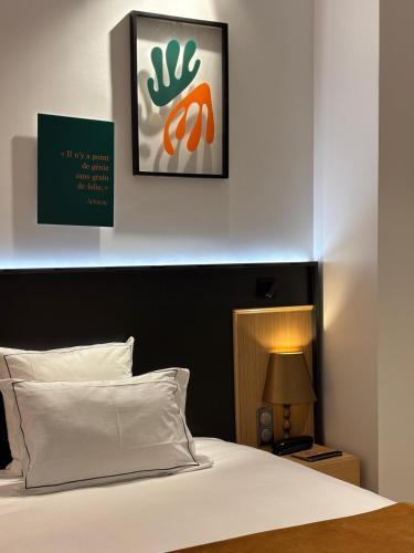 Habitación Individual adaptada para personas con movilidad reducida del hotel Star Champs Elysées. Foto 1