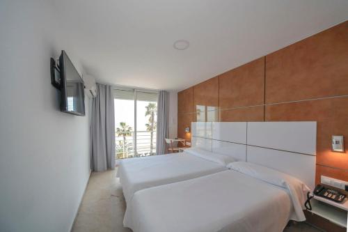 Habitación Triple con vistas al mar del hotel Sol Playa