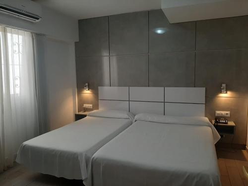 Habitación Triple del hotel Sol Playa. Foto 5