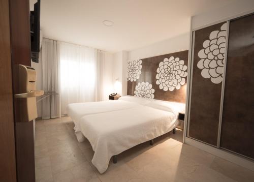 Habitación Doble - 2 camas del hotel Sol Playa. Foto 5