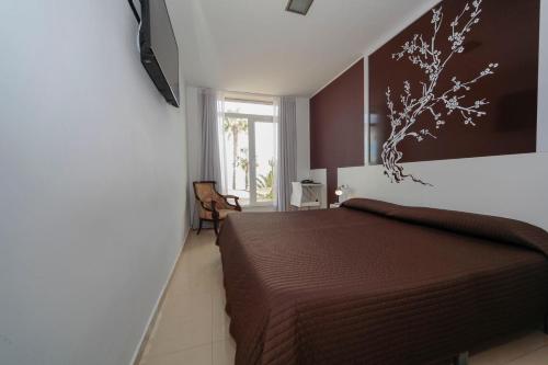 Habitación Doble Estándar con vistas al mar - 2 camas del hotel Sol Playa. Foto 2