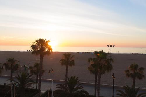 Suite con vistas al mar - Cama extragrande del hotel Sol Playa