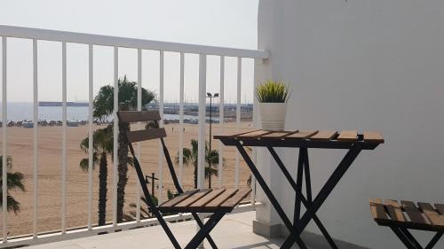 Suite con vistas al mar - Cama extragrande del hotel Sol Playa. Foto 8