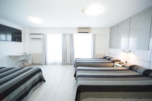 Habitación Cuádruple Clásica del hotel Sol Playa. Foto 2