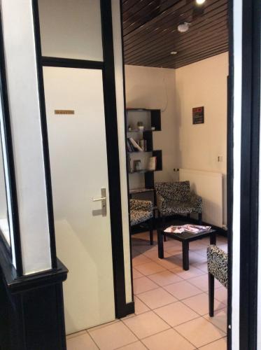 Habitación Doble - 2 camas del hotel De La Place. Foto 5