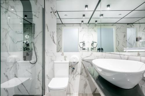 Habitación Triple del hotel Sansi Park. Foto 1