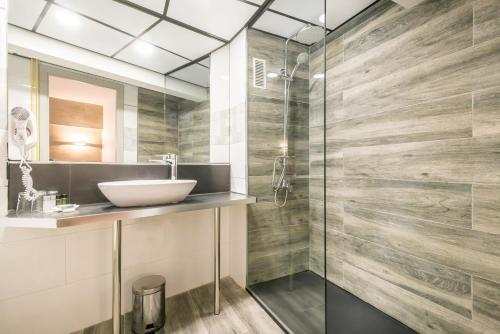 Habitación Triple del hotel Sansi Park. Foto 5