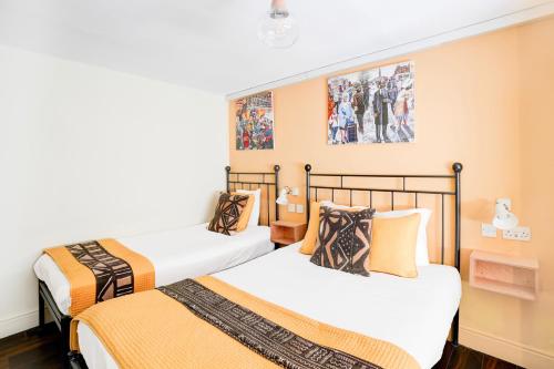 Habitación Triple Deluxe del hotel Peckham Rooms. Foto 3