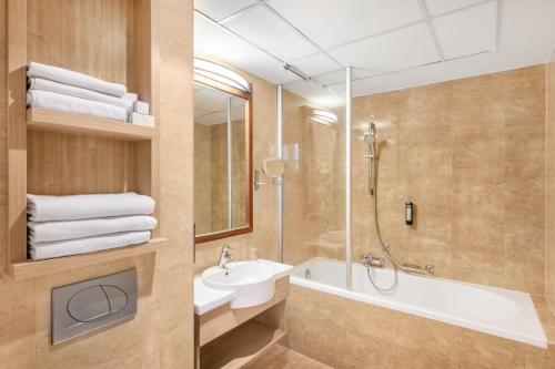 Habitación Triple Confort del hotel Bristol Budapest