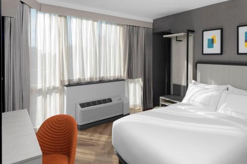 Habitación Estándar - Cama extragrande del hotel Voco Times Square South, an IHG. Foto 10