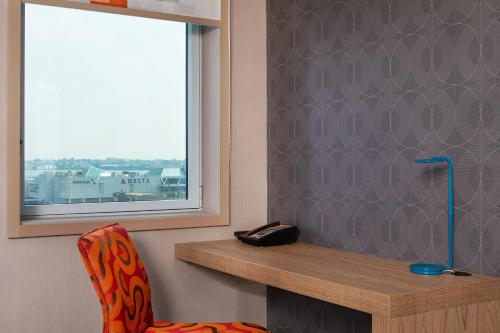 Habitación con 2 camas grandes - Acceso para personas de movilidad reducida del hotel Aloft New York LaGuardia Airport