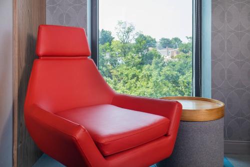 Aloft King Room - Mobility Accessible with Tub del hotel Aloft New York LaGuardia Airport. Foto 2